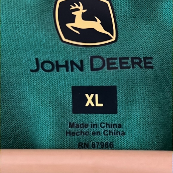 John Deere tee and hat bundle - Picture 2 of 8